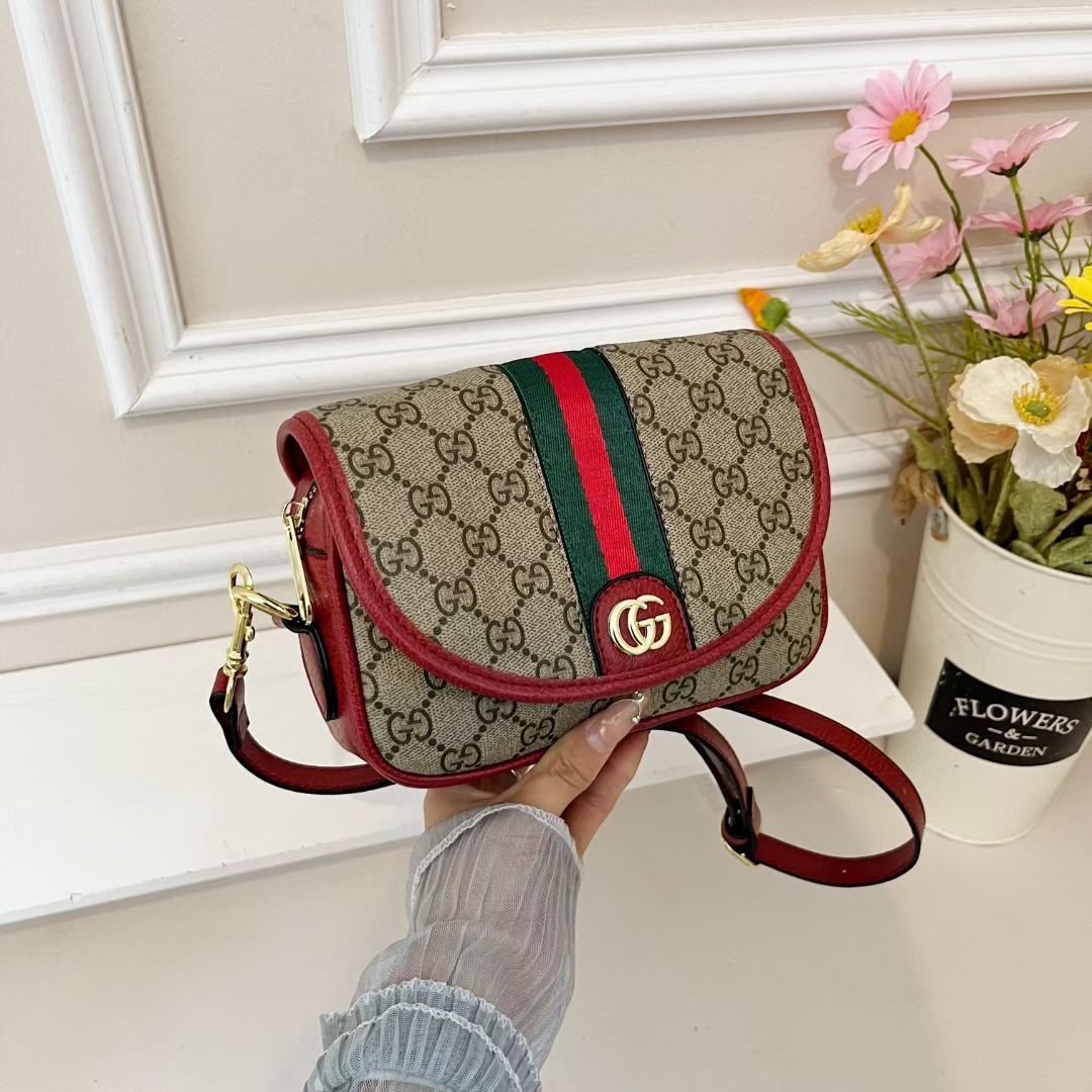 Premium Fashionable Women's Shoulder Bag - Stylish & Elegant