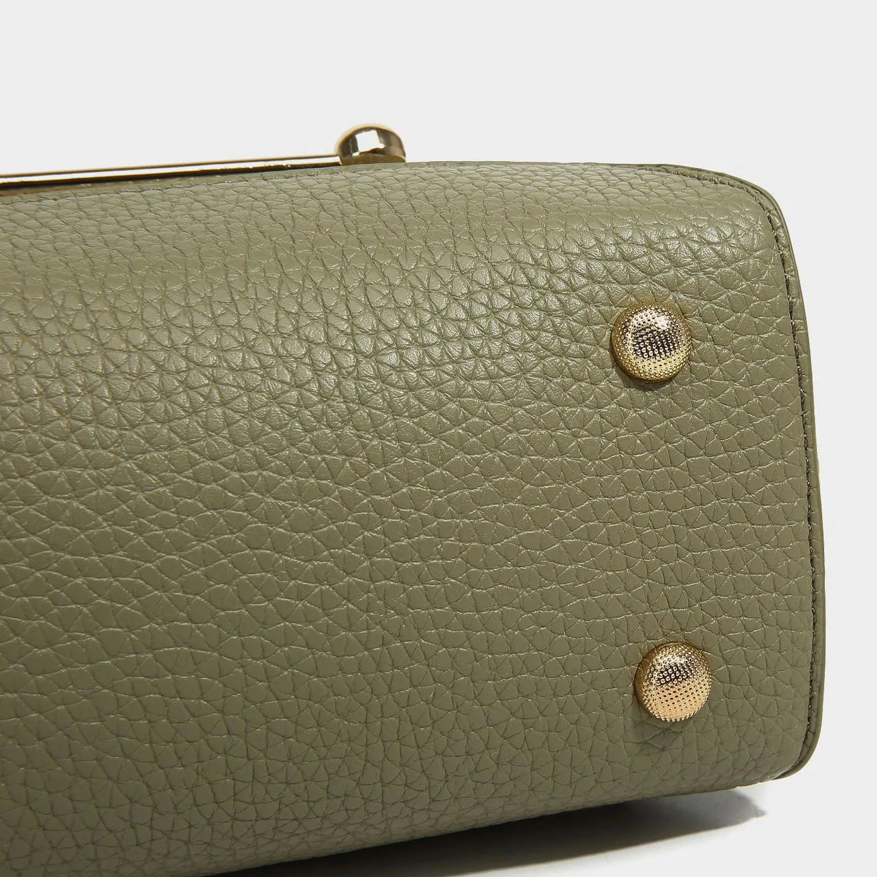 Chic Metal Bar Flap Crossbody