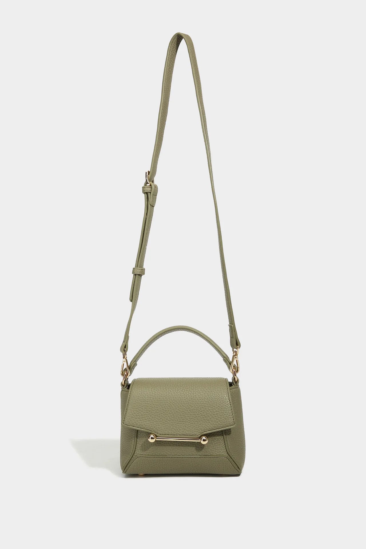 Chic Metal Bar Flap Crossbody
