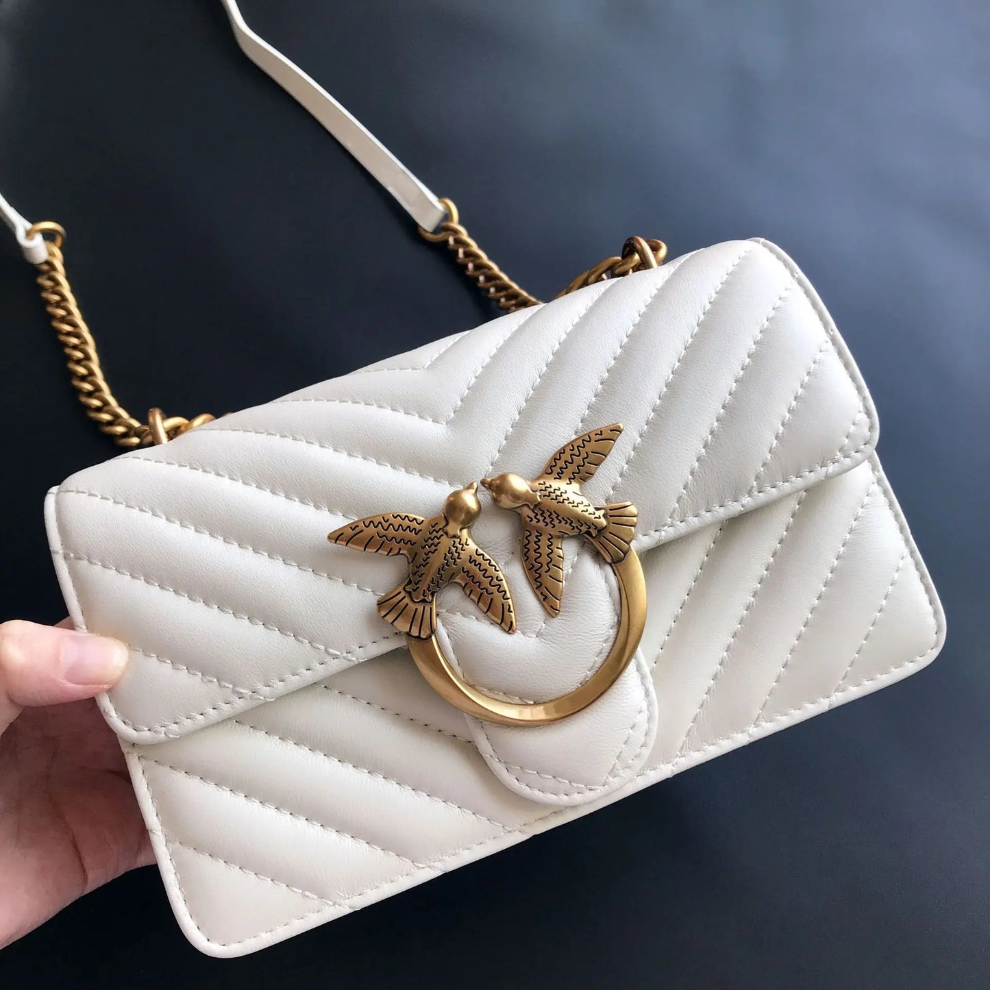 Elegant Chain Strap Shoulder Bag