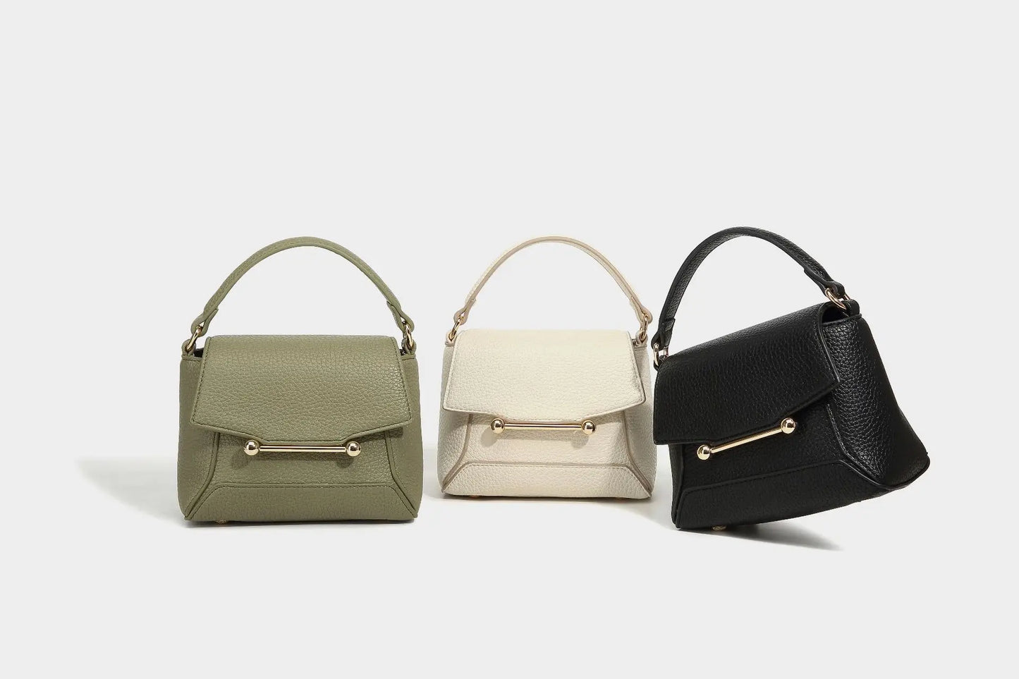 Chic Metal Bar Flap Crossbody