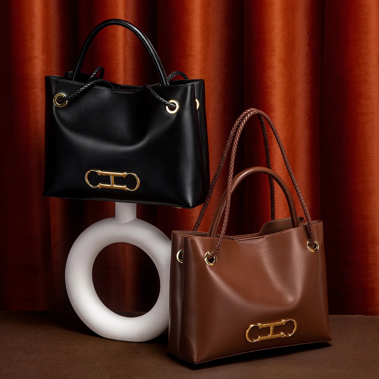 Elegant Structured Shoulder Bag