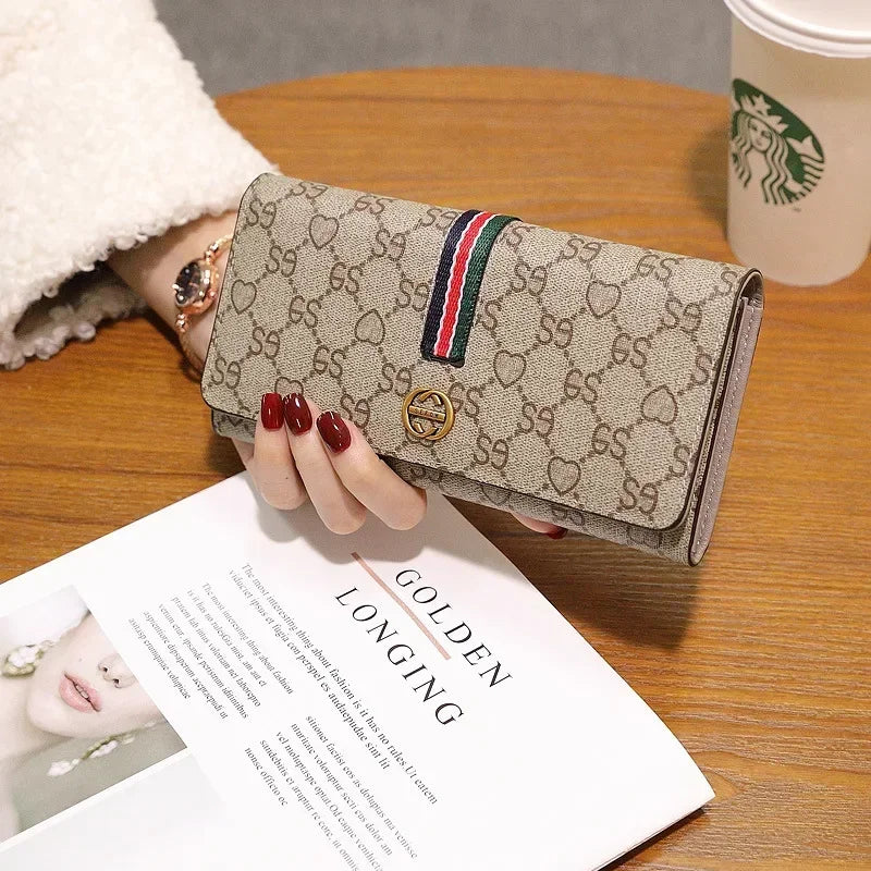 Trendy Purses & Handbags