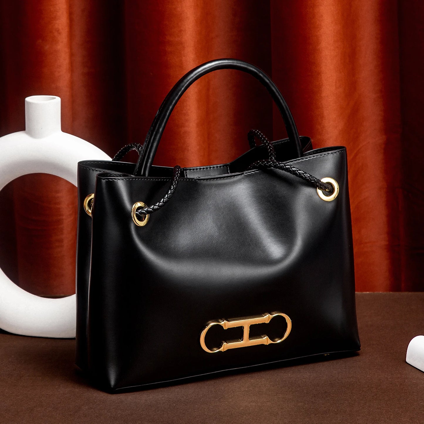 Elegant Structured Shoulder Bag