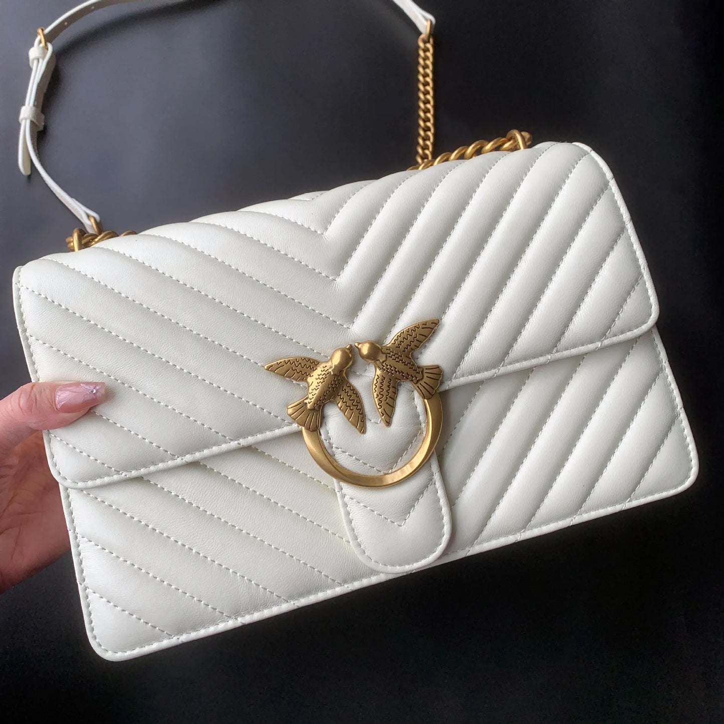 Elegant Chain Strap Shoulder Bag
