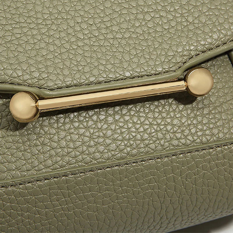 Chic Metal Bar Flap Crossbody